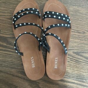 Black dunes sandals size 9